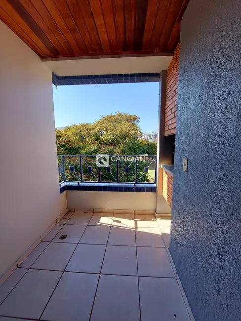 Apartamento com 2 quartos à venda, 72m2 em Centro, Santa Maria - RS - imagem 7 Foto 7 de Apartamento com 2 quartos à venda, 72m2 em Centro, Santa Maria - RS