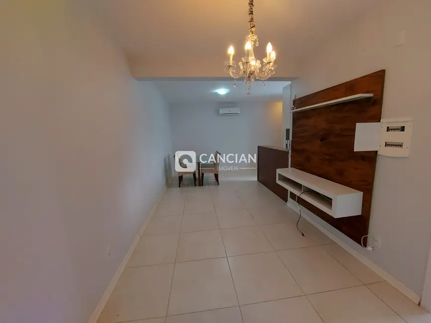Foto 2 de Apartamento com 2 quartos para alugar, 79m2 em Menino Jesus, Santa Maria - RS