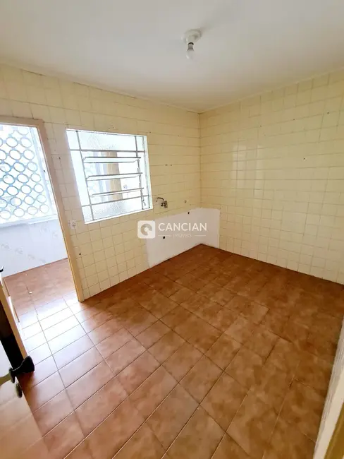 Apartamento com 3 quartos à venda, 89m2 em Centro, Santa Maria - RS - imagem 3 Foto 3 de Apartamento com 3 quartos à venda, 89m2 em Centro, Santa Maria - RS