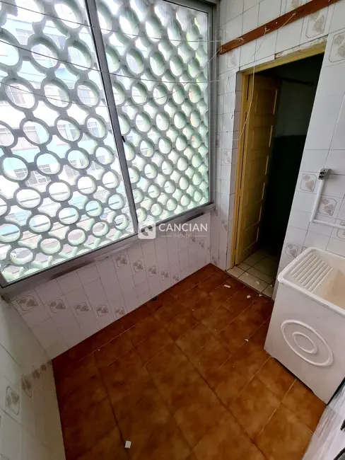 Apartamento com 3 quartos à venda, 89m2 em Centro, Santa Maria - RS - imagem 5 Foto 5 de Apartamento com 3 quartos à venda, 89m2 em Centro, Santa Maria - RS