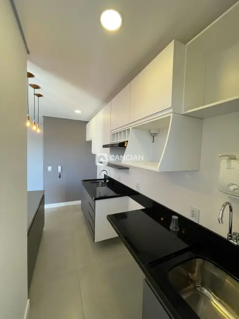 Foto 9 de Apartamento com 2 quartos à venda, 61m2 em Camobi, Santa Maria - RS