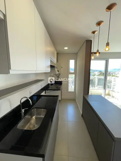 Foto 8 de Apartamento com 2 quartos à venda, 61m2 em Camobi, Santa Maria - RS