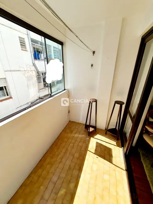 Foto 5 de Apartamento com 2 quartos à venda, 89m2 em Bonfim, Santa Maria - RS