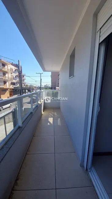 Foto 2 de Apartamento com 2 quartos à venda, 65m2 em Nossa Senhora Medianeira, Santa Maria - RS