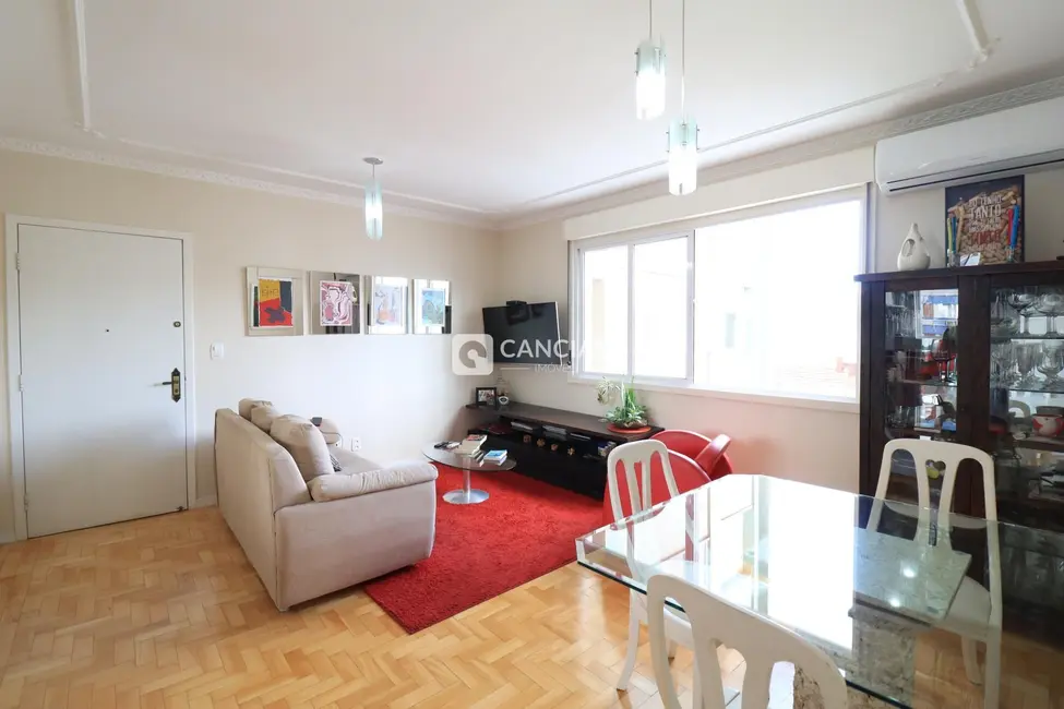 Foto 2 de Apartamento com 2 quartos à venda, 86m2 em Centro, Santa Maria - RS