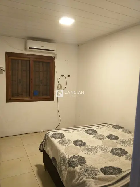 Foto 3 de Casa com 1 quarto à venda, 109m2 em Diácono João Luiz Pozzobon, Santa Maria - RS