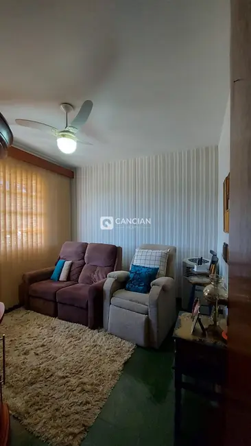 Casa com 3 quartos à venda, 285m2 em São José, Santa Maria - RS - imagem 7 Foto 7 de Casa com 3 quartos à venda, 285m2 em São José, Santa Maria - RS