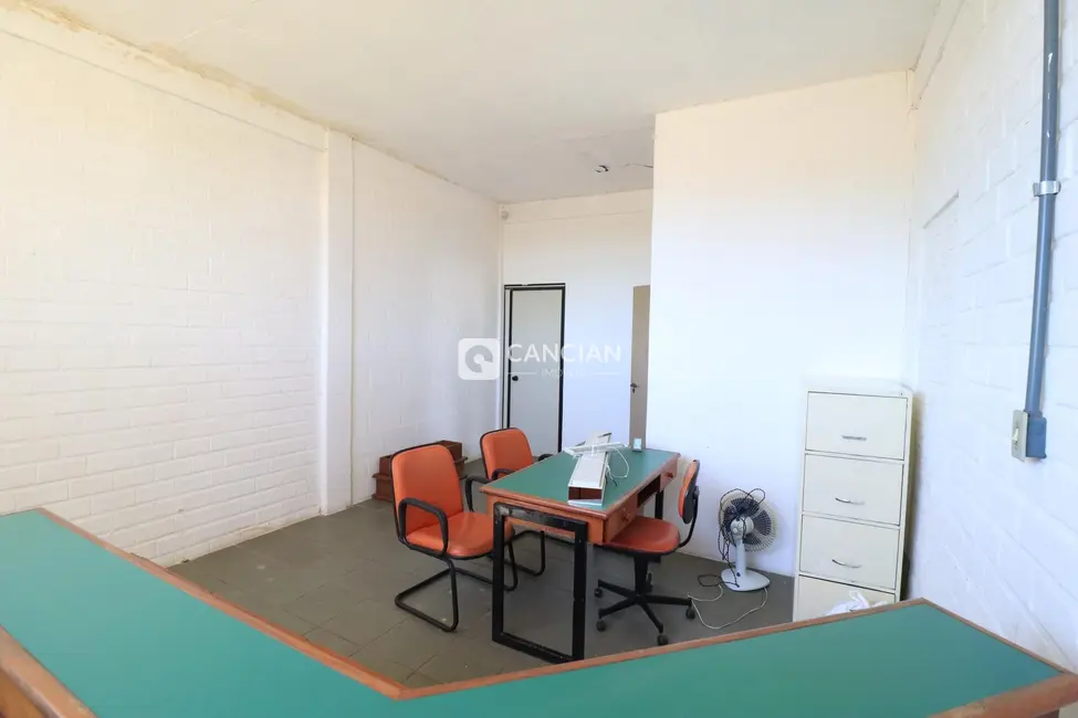 Foto 9 de Sala Comercial com 4 quartos para alugar, 385m2 em Nossa Senhora Medianeira, Santa Maria - RS