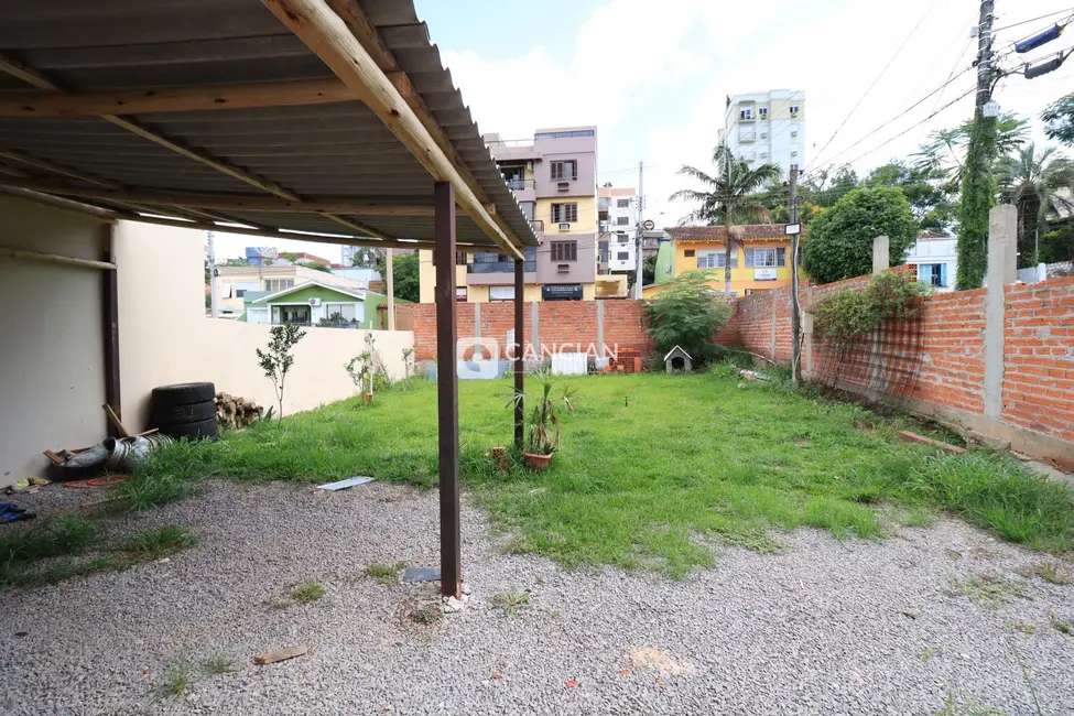 Foto 5 de Prédio Inteiro com 4 quartos à venda, 380m2 em Nossa Senhora de Lourdes, Santa Maria - RS