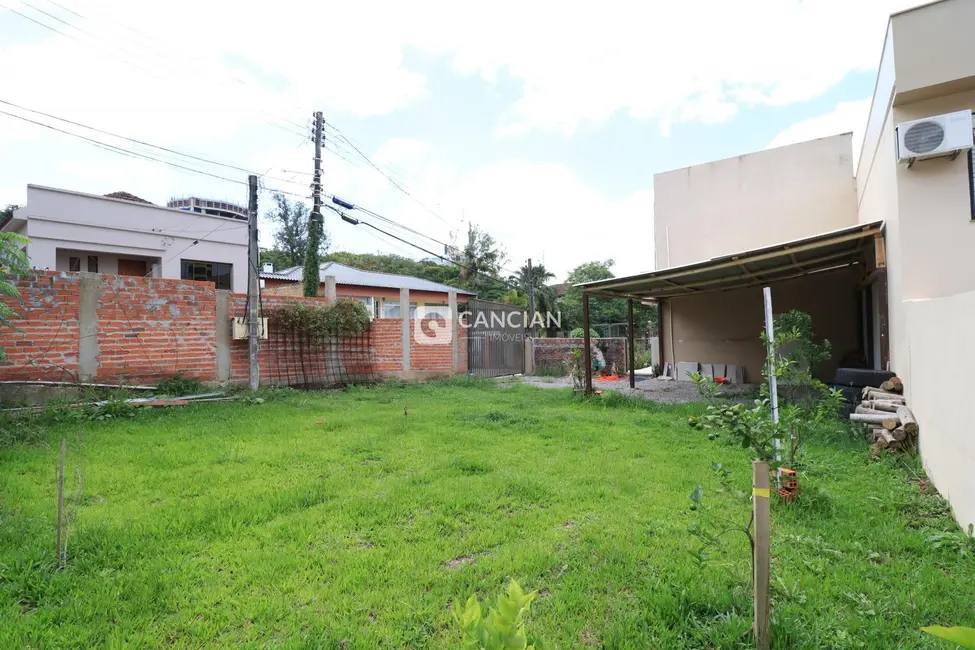 Foto 6 de Prédio Inteiro com 4 quartos à venda, 380m2 em Nossa Senhora de Lourdes, Santa Maria - RS