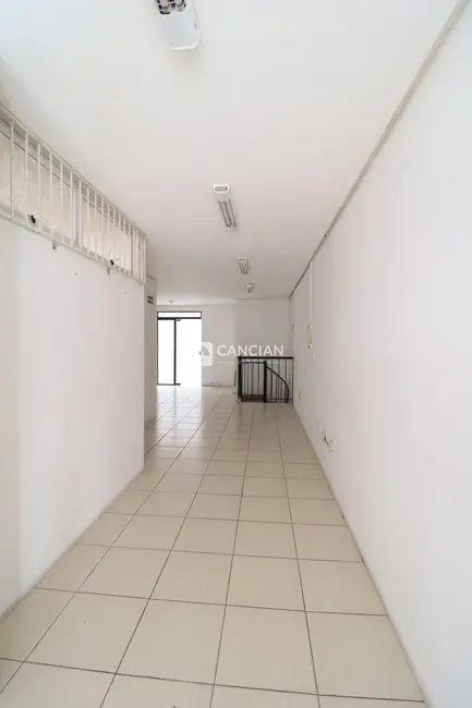 Sala Comercial com 2 quartos para alugar, 110m2 em Centro, Santa Maria - RS - imagem 6 Foto 6 de Sala Comercial com 2 quartos para alugar, 110m2 em Centro, Santa Maria - RS