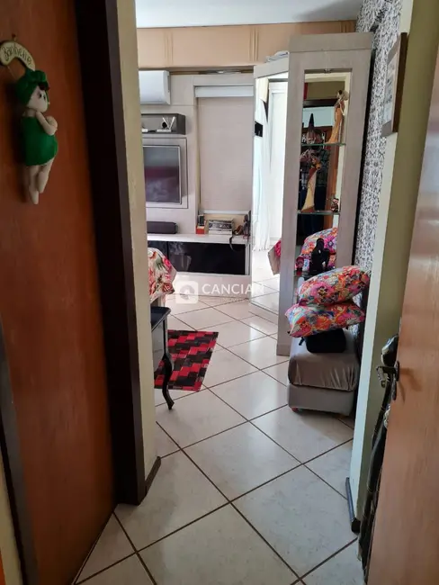 Foto 9 de Cobertura com 3 quartos à venda, 153m2 em Nossa Senhora de Fátima, Santa Maria - RS