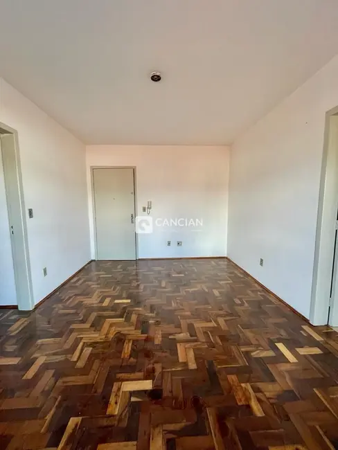 Foto 3 de Apartamento com 2 quartos à venda, 79m2 em Nossa Senhora de Lourdes, Santa Maria - RS