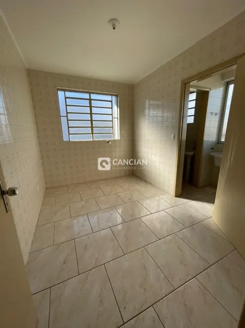 Foto 7 de Apartamento com 2 quartos à venda, 79m2 em Nossa Senhora de Lourdes, Santa Maria - RS