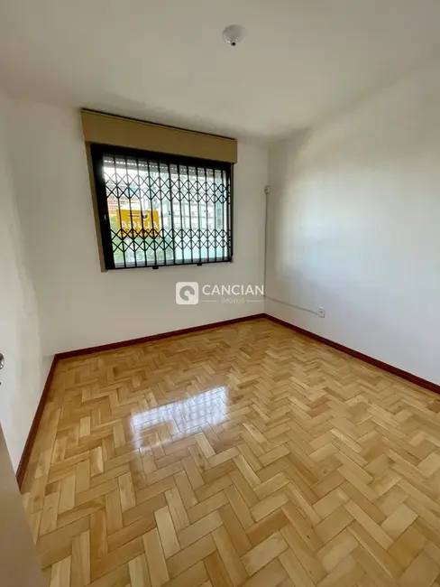 Foto 9 de Apartamento com 2 quartos à venda, 79m2 em Nossa Senhora de Lourdes, Santa Maria - RS
