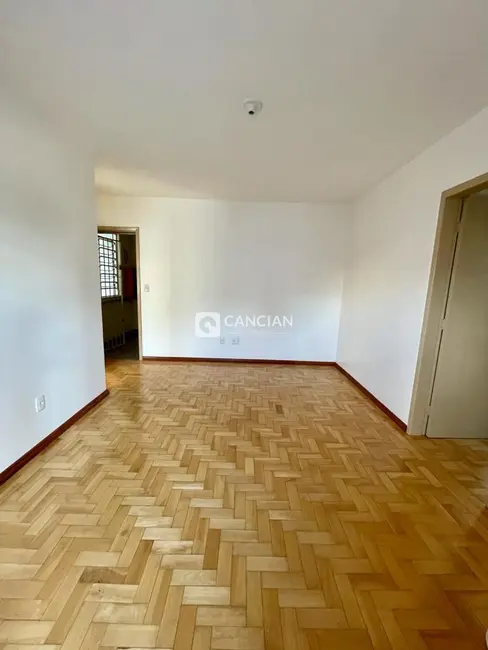 Foto 3 de Apartamento com 2 quartos à venda, 79m2 em Nossa Senhora de Lourdes, Santa Maria - RS
