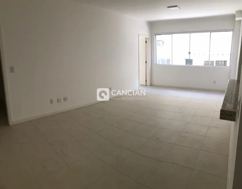 Foto 4 de Apartamento com 3 quartos à venda, 127m2 em Km 3, Santa Maria - RS
