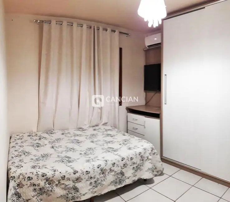 Casa com 3 quartos à venda, 188m2 em São José, Santa Maria - RS - imagem 8 Foto 8 de Casa com 3 quartos à venda, 188m2 em São José, Santa Maria - RS