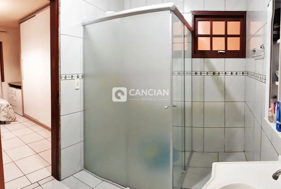 Casa com 3 quartos à venda, 188m2 em São José, Santa Maria - RS - imagem 9 Foto 9 de Casa com 3 quartos à venda, 188m2 em São José, Santa Maria - RS