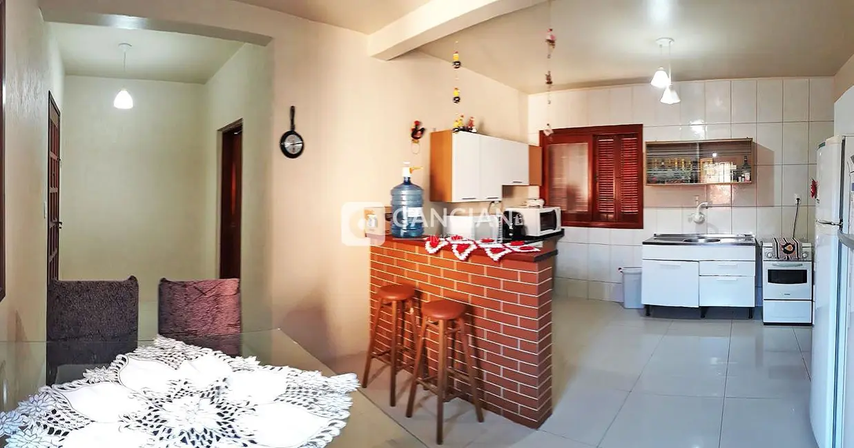Casa com 3 quartos à venda, 188m2 em São José, Santa Maria - RS - imagem 6 Foto 6 de Casa com 3 quartos à venda, 188m2 em São José, Santa Maria - RS