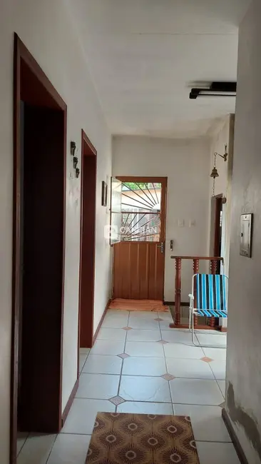 Casa com 2 quartos à venda, 150m2 em Nossa Senhora do Rosário, Santa Maria - RS - imagem 3 Foto 3 de Casa com 2 quartos à venda, 150m2 em Nossa Senhora do Rosário, Santa Maria - RS