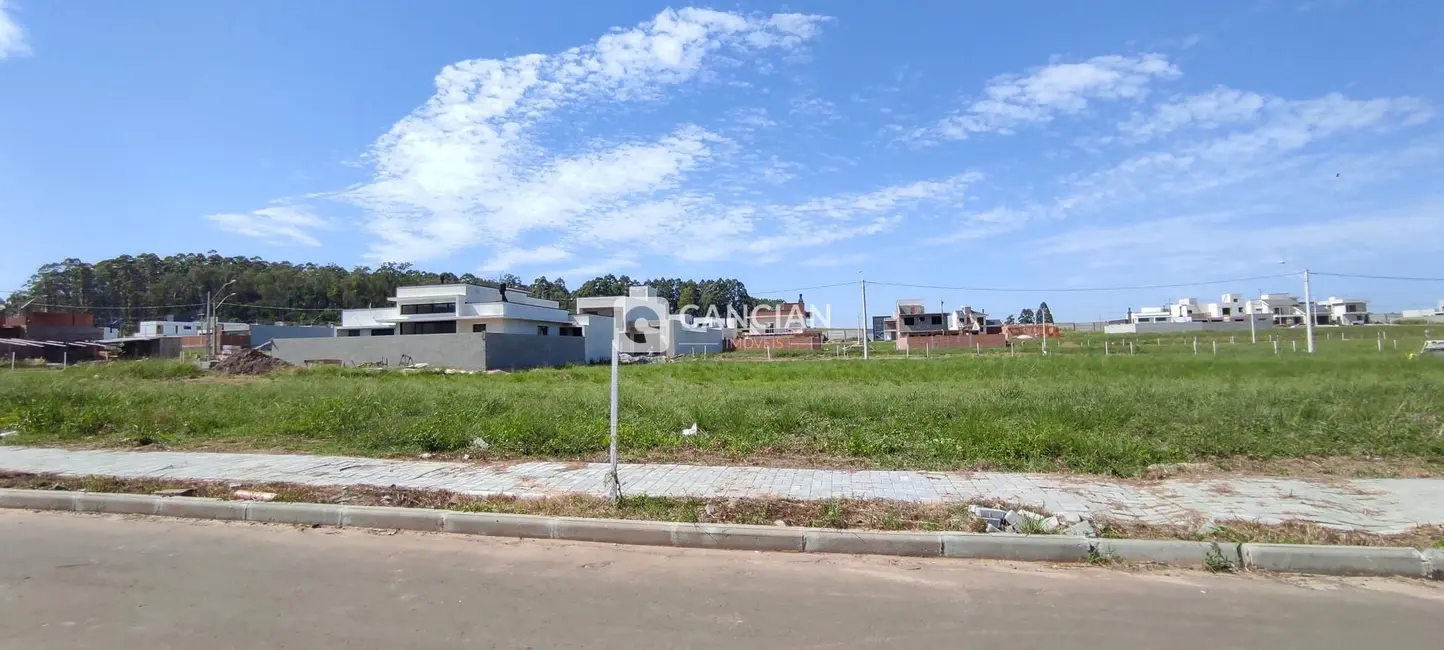 Foto 1 de Terreno / Lote à venda, 398m2 em Camobi, Santa Maria - RS