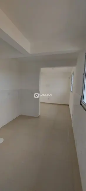 Foto 3 de Cobertura com 2 quartos à venda, 67m2 em Camobi, Santa Maria - RS