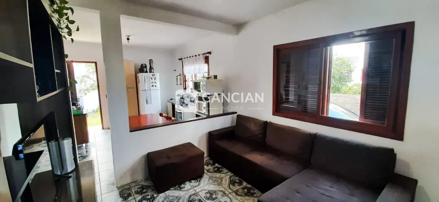 Casa com 2 quartos à venda, 70m2 em Pinheiro Machado, Santa Maria - RS - imagem 5 Foto 5 de Casa com 2 quartos à venda, 70m2 em Pinheiro Machado, Santa Maria - RS