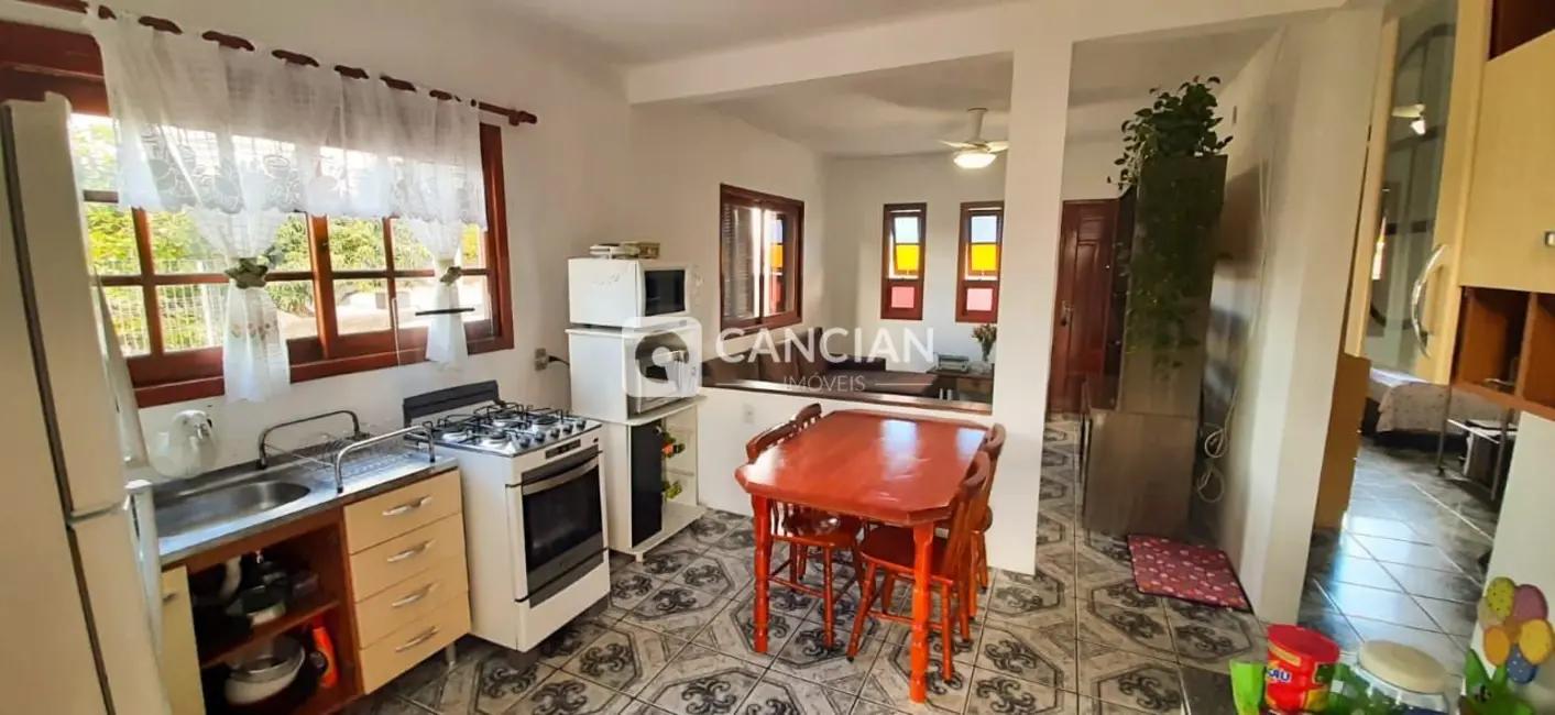 Casa com 2 quartos à venda, 70m2 em Pinheiro Machado, Santa Maria - RS - imagem 8 Foto 8 de Casa com 2 quartos à venda, 70m2 em Pinheiro Machado, Santa Maria - RS