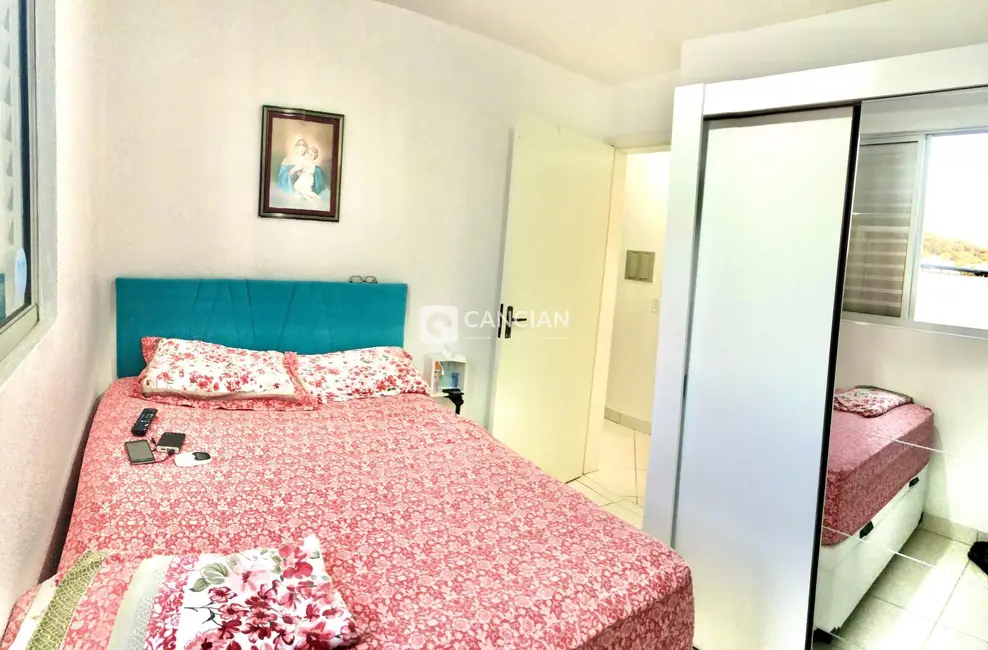 Foto 8 de Apartamento com 2 quartos à venda, 60m2 em Nossa Senhora Medianeira, Santa Maria - RS