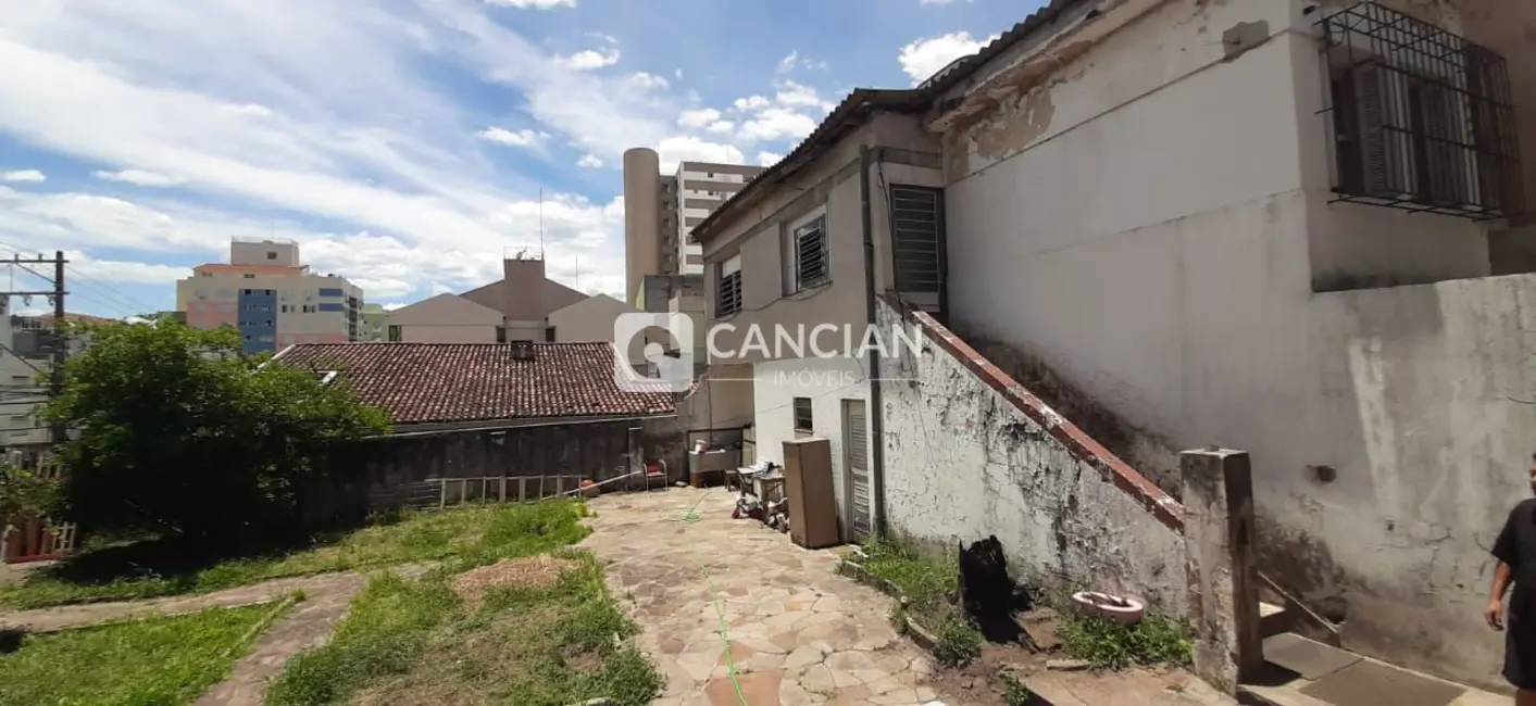 Foto 3 de Terreno / Lote à venda, 547m2 em Centro, Santa Maria - RS