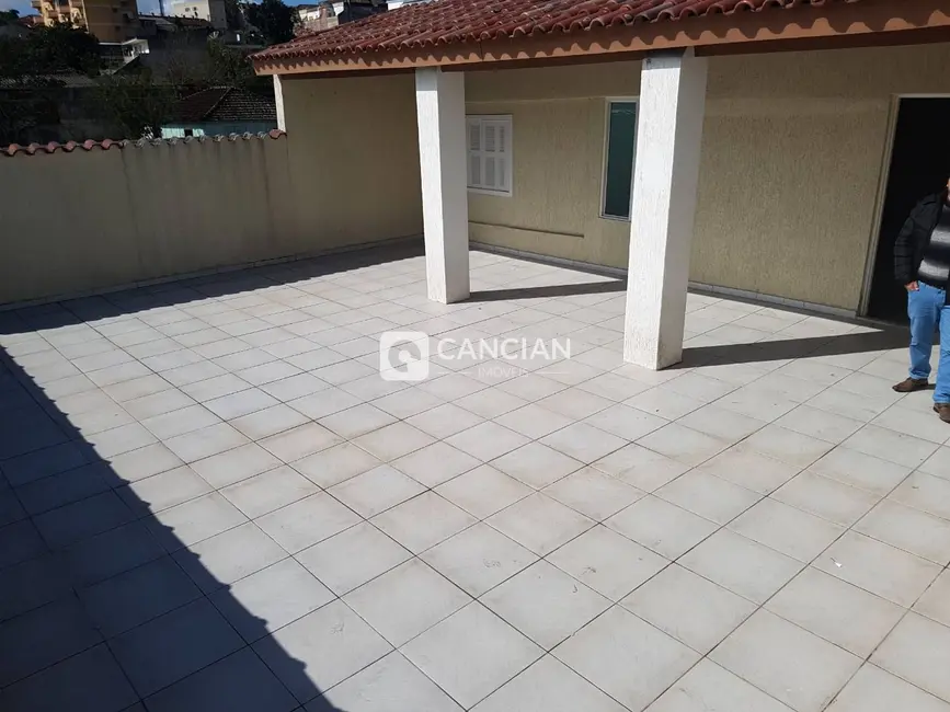 Casa com 3 quartos à venda, 99m2 em Santa Maria - RS - imagem 8 Foto 8 de Casa com 3 quartos à venda, 99m2 em Santa Maria - RS