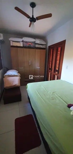 Casa com 4 quartos à venda, 224m2 em Pé de Plátano, Santa Maria - RS - imagem 8 Foto 8 de Casa com 4 quartos à venda, 224m2 em Pé de Plátano, Santa Maria - RS