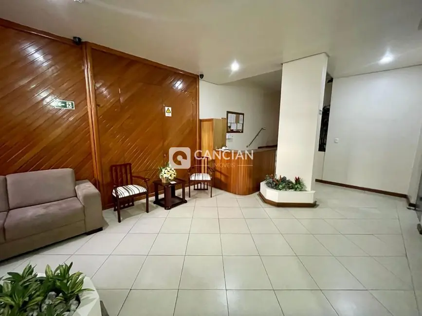 Foto 2 de Apartamento com 2 quartos à venda, 85m2 em Centro, Santa Maria - RS