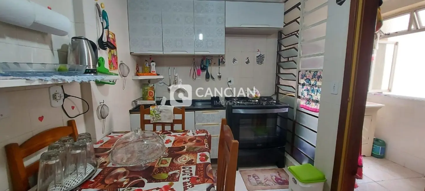 Foto 3 de Apartamento com 3 quartos à venda, 74m2 em Menino Jesus, Santa Maria - RS