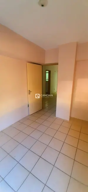 Foto 6 de Apartamento com 2 quartos à venda, 51m2 em Centro, Santa Maria - RS