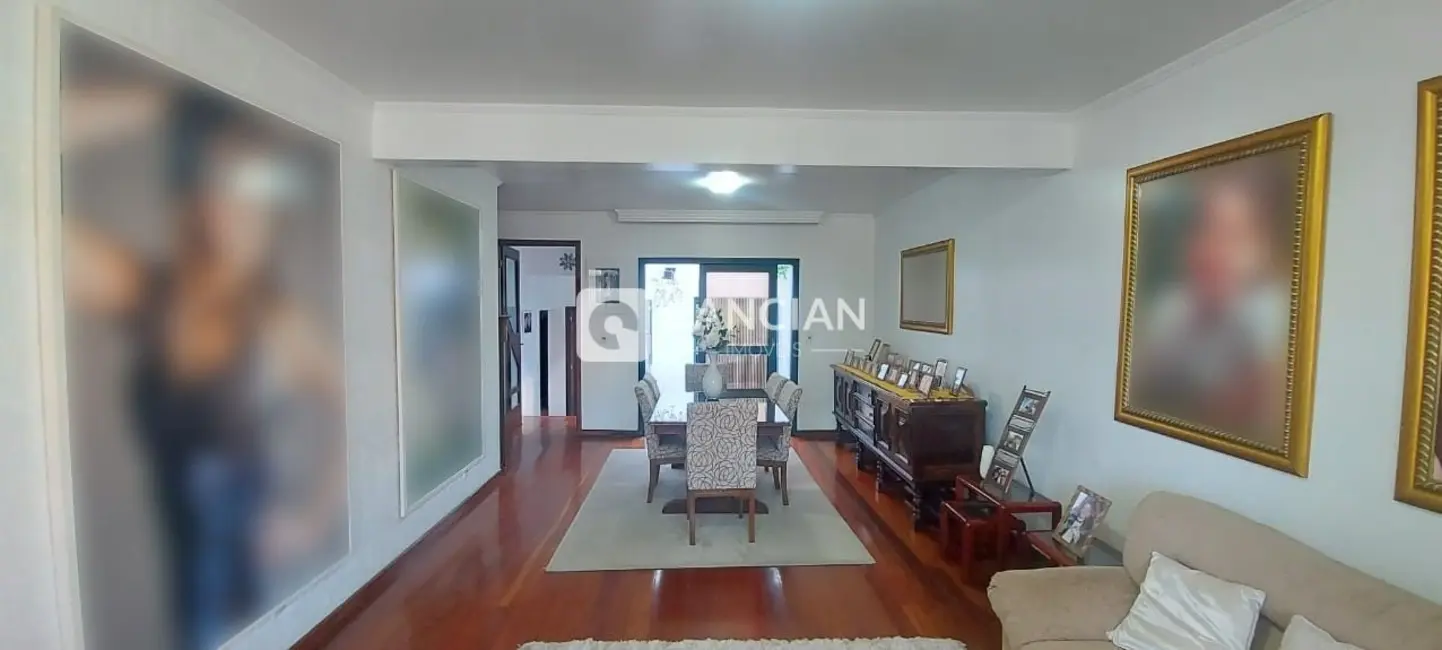 Casa com 5 quartos para alugar, 311m2 em Nossa Senhora de Lourdes, Santa Maria - RS - imagem 3 Foto 3 de Casa com 5 quartos para alugar, 311m2 em Nossa Senhora de Lourdes, Santa Maria - RS