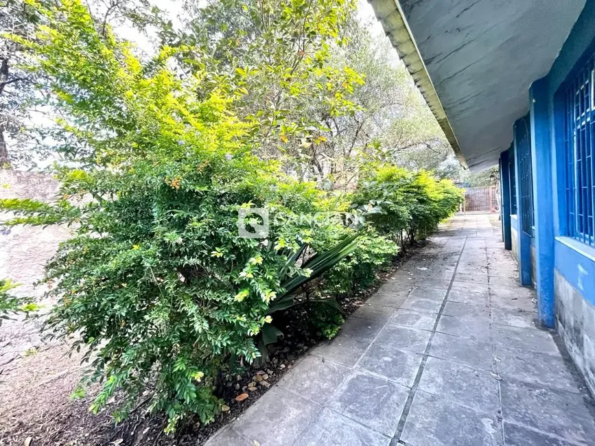 Casa com 3 quartos à venda, 500m2 em Tomazetti, Santa Maria - RS - imagem 6 Foto 6 de Casa com 3 quartos à venda, 500m2 em Tomazetti, Santa Maria - RS