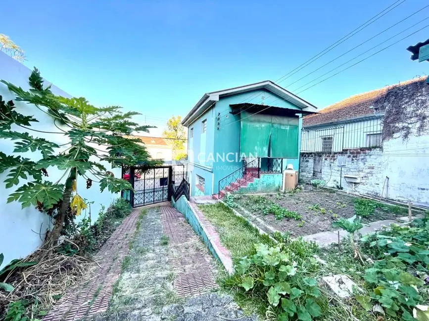 Foto 2 de Terreno / Lote à venda, 738m2 em Centro, Santa Maria - RS