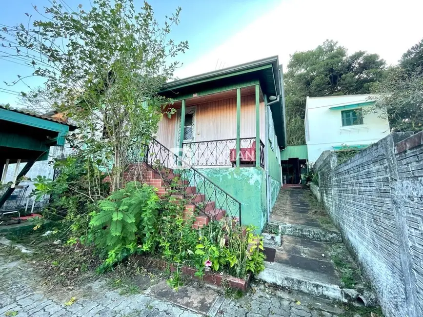 Foto 3 de Terreno / Lote à venda, 738m2 em Centro, Santa Maria - RS