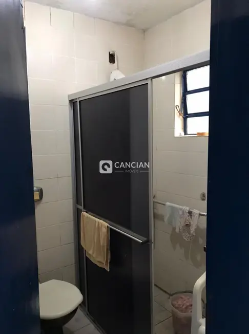 Casa com 4 quartos à venda, 203m2 em Camobi, Santa Maria - RS - imagem 7 Foto 7 de Casa com 4 quartos à venda, 203m2 em Camobi, Santa Maria - RS