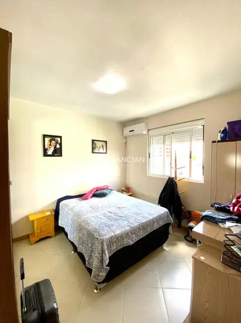 Foto 6 de Apartamento com 2 quartos à venda, 58m2 em Centro, Santa Maria - RS