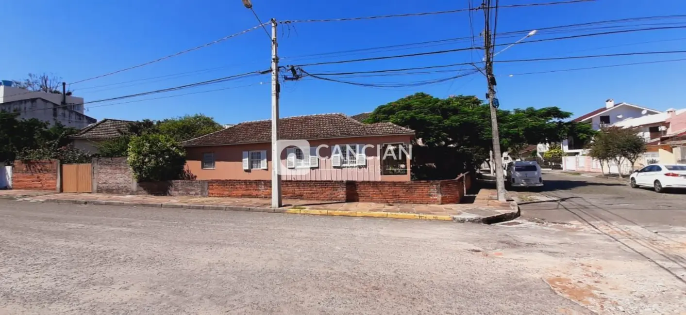 Foto 1 de Terreno / Lote à venda, 375m2 em Nossa Senhora de Fátima, Santa Maria - RS