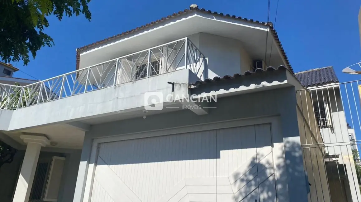 Foto 1 de Casa com 4 quartos à venda, 354m2 em Nossa Senhora de Lourdes, Santa Maria - RS