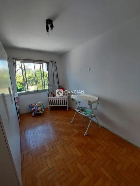Apartamento com 2 quartos à venda, 105m2 em Centro, Santa Maria - RS - imagem 8 Foto 8 de Apartamento com 2 quartos à venda, 105m2 em Centro, Santa Maria - RS