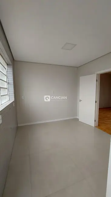 Foto 7 de Apartamento com 3 quartos à venda, 112m2 em Bonfim, Santa Maria - RS