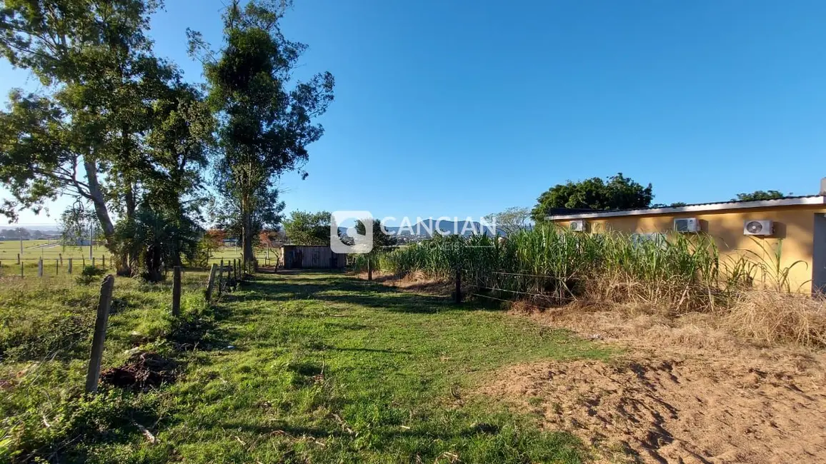 Foto 1 de Terreno / Lote à venda, 715m2 em Pinheiro Machado, Santa Maria - RS