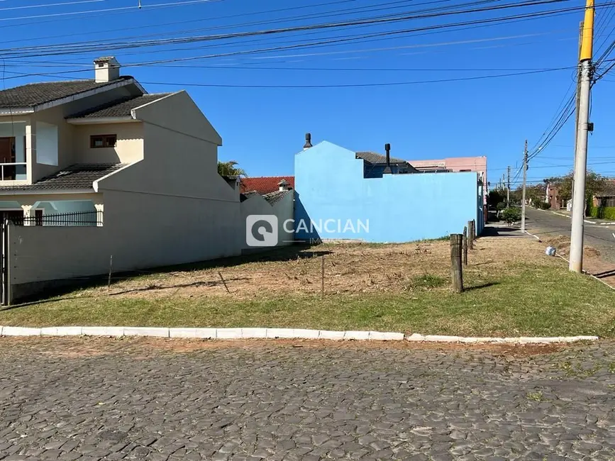 Foto 1 de Terreno / Lote à venda, 300m2 em Pinheiro Machado, Santa Maria - RS