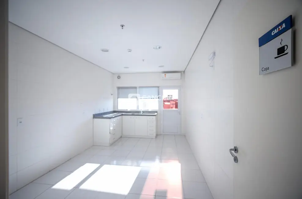 Sala Comercial com 2 quartos para alugar, 595m2 em Nossa Senhora das Dores, Santa Maria - RS - imagem 7 Foto 7 de Sala Comercial com 2 quartos para alugar, 595m2 em Nossa Senhora das Dores, Santa Maria - RS
