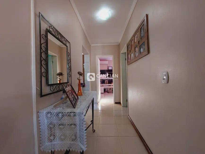 Casa com 4 quartos à venda, 214m2 em Camobi, Santa Maria - RS - imagem 7 Foto 7 de Casa com 4 quartos à venda, 214m2 em Camobi, Santa Maria - RS